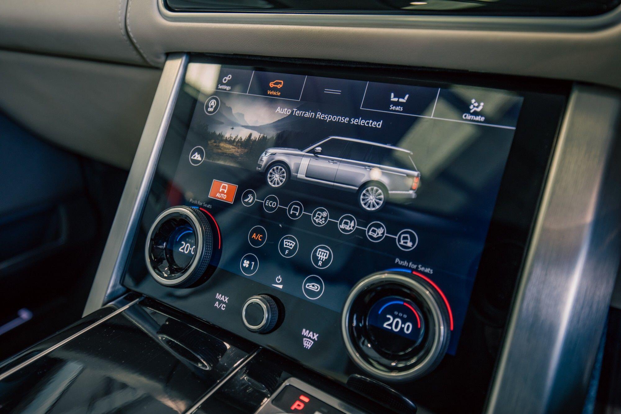 Land Rover Range Rover view 27