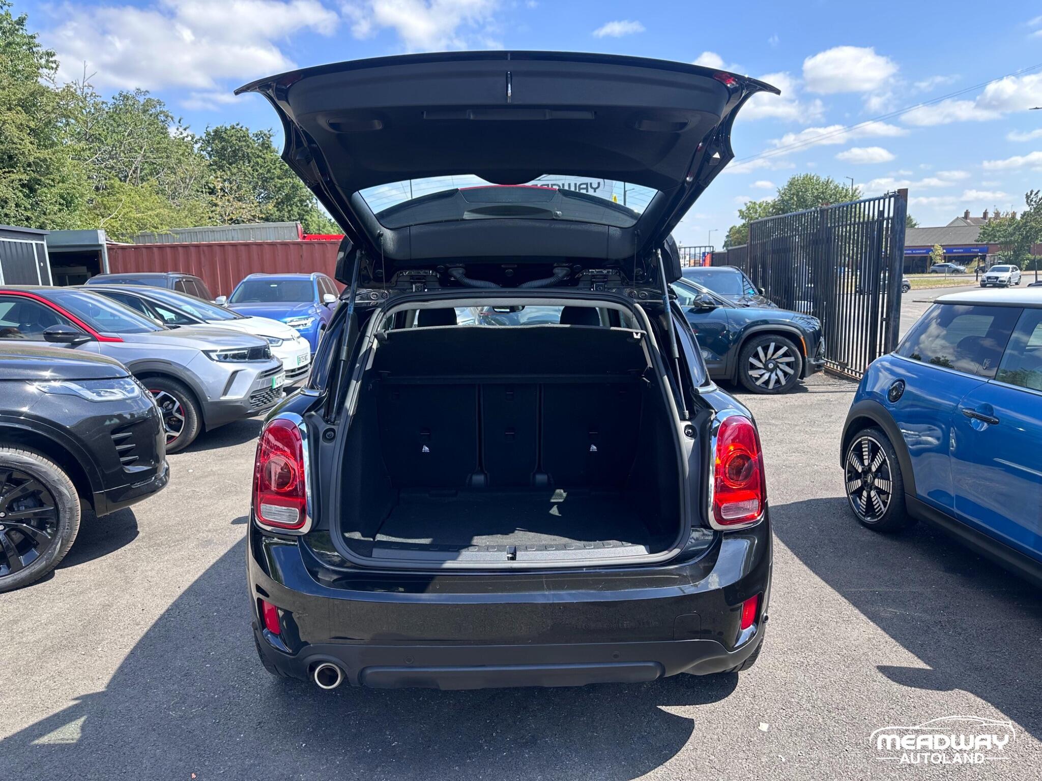 Mini Countryman view 42