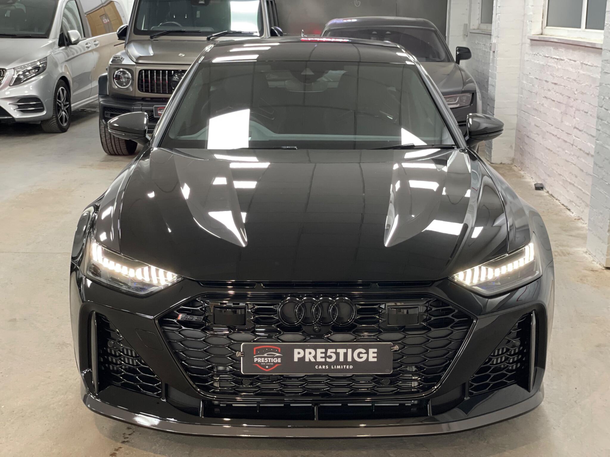 Audi RS6 view 38