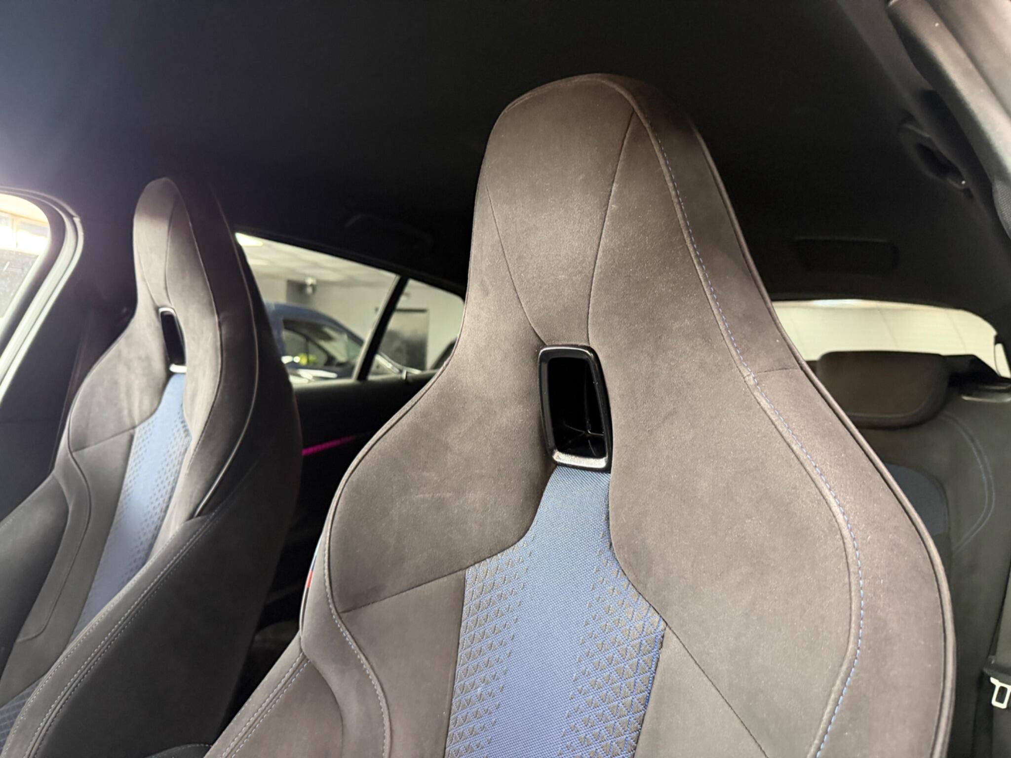 BMW 1 Series view 23