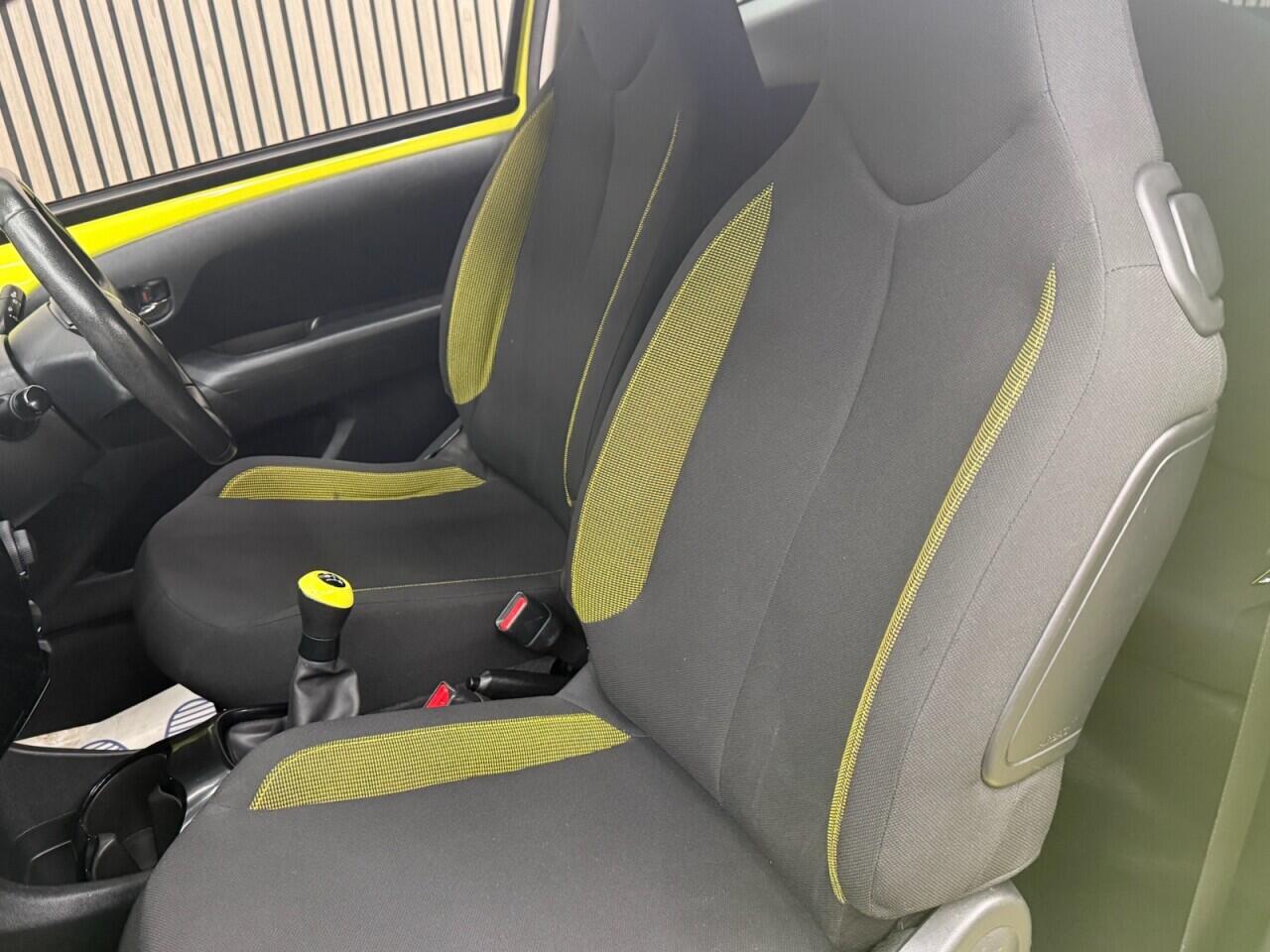 Toyota Aygo view 6