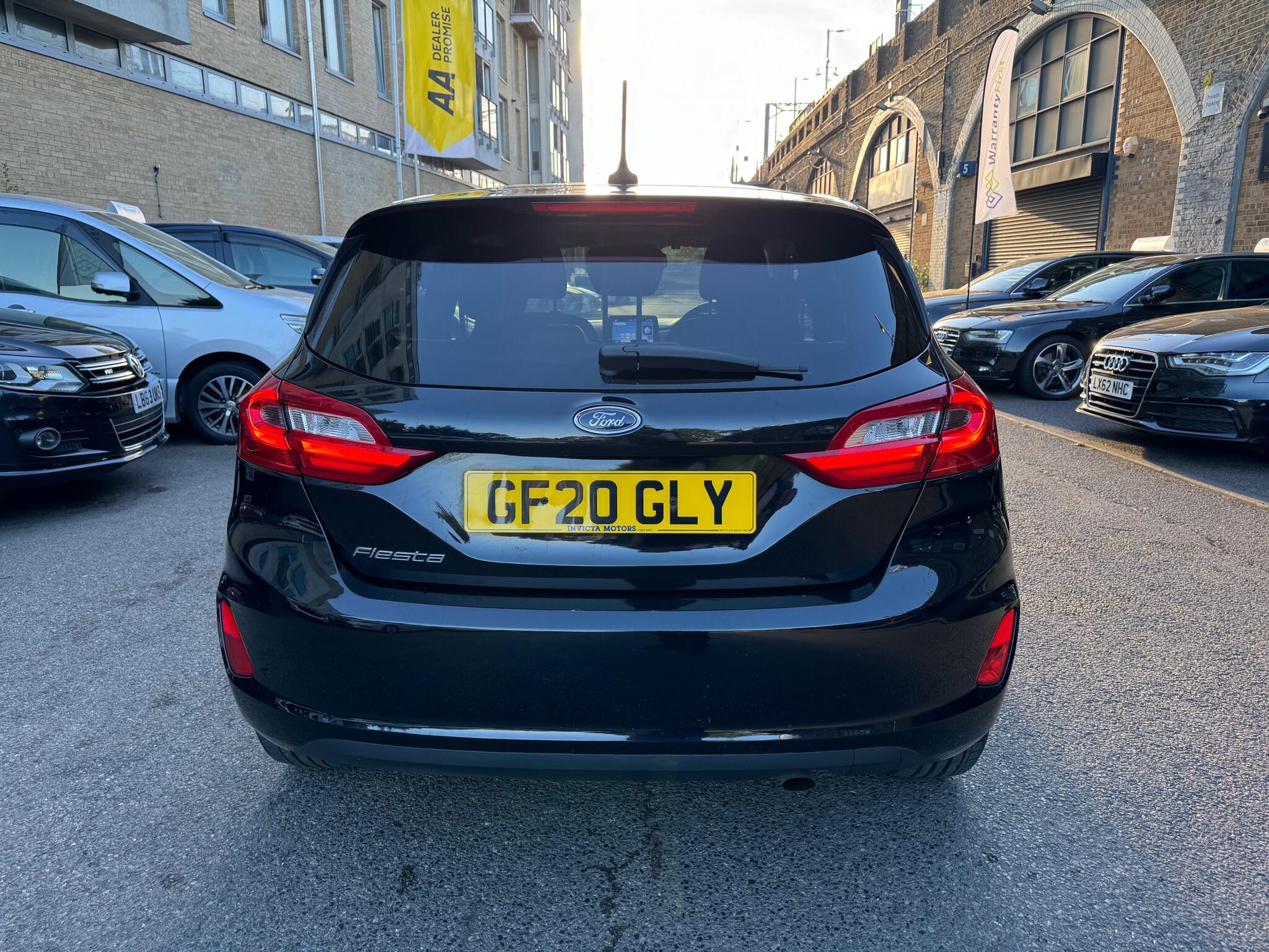 Ford Fiesta view 7