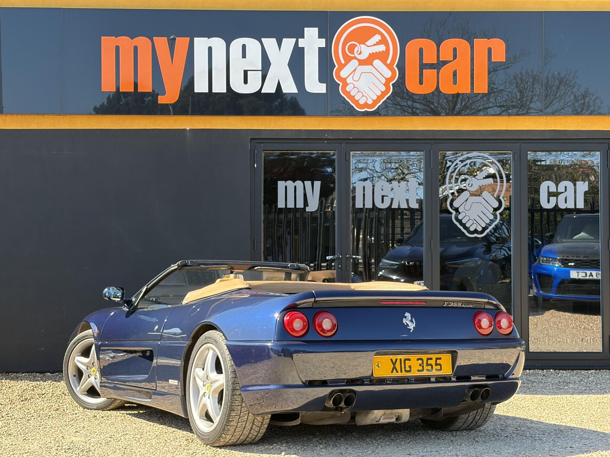 Ferrari F355 view 8
