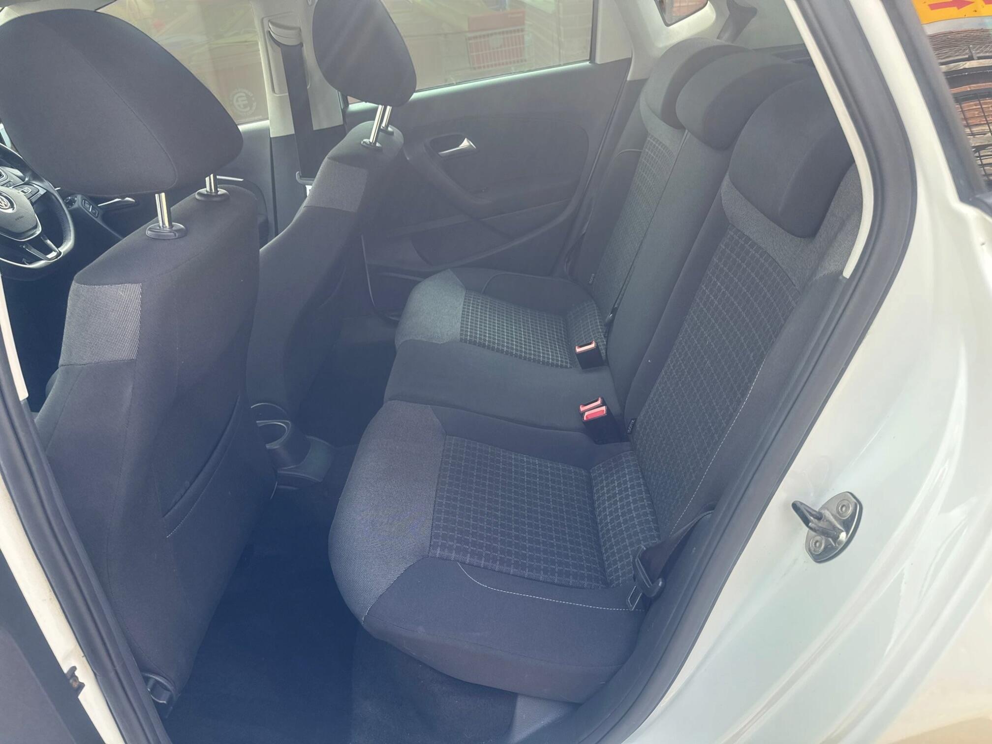 Volkswagen Polo view 15