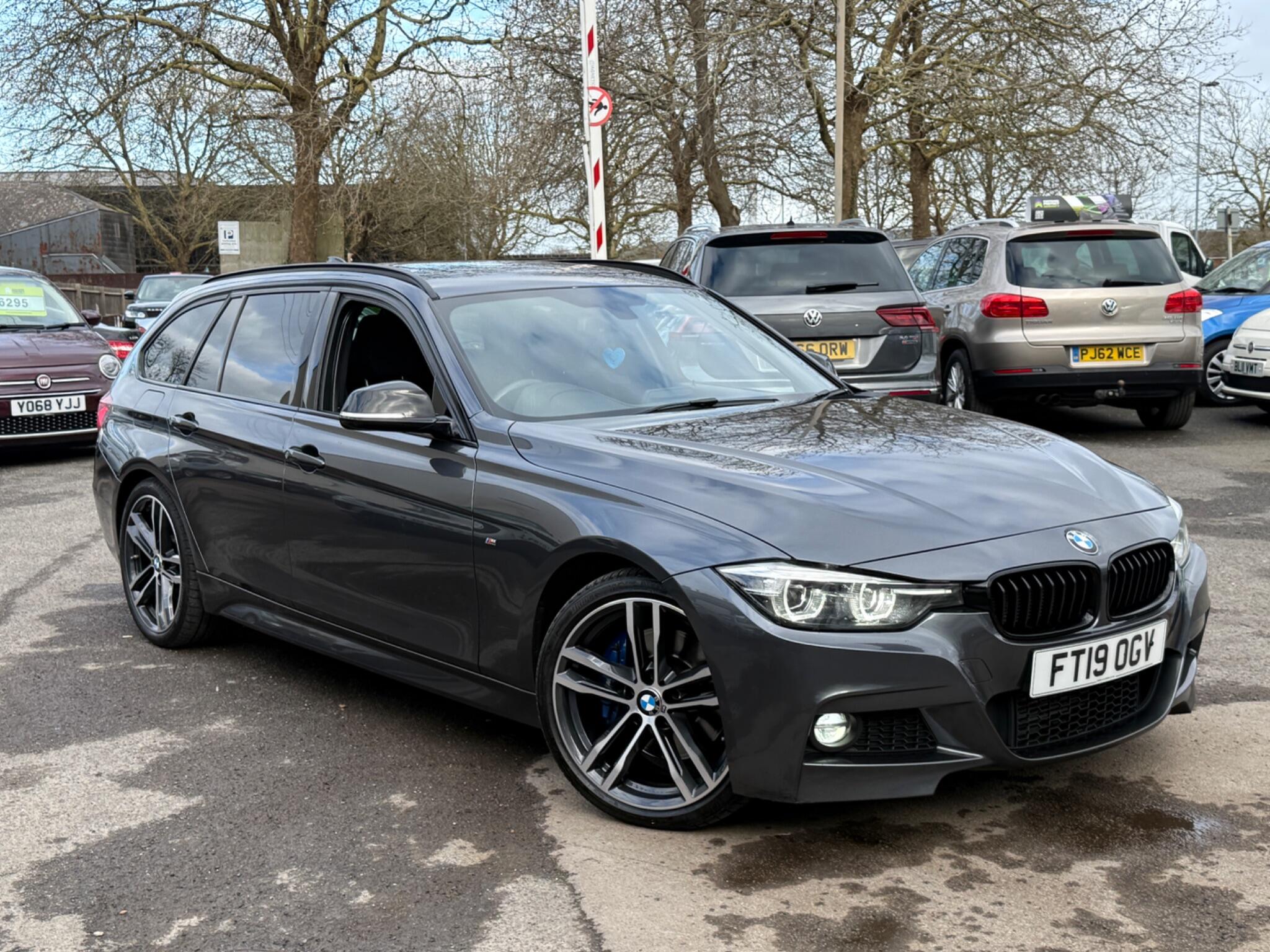 BMW 3 Series - Image 5