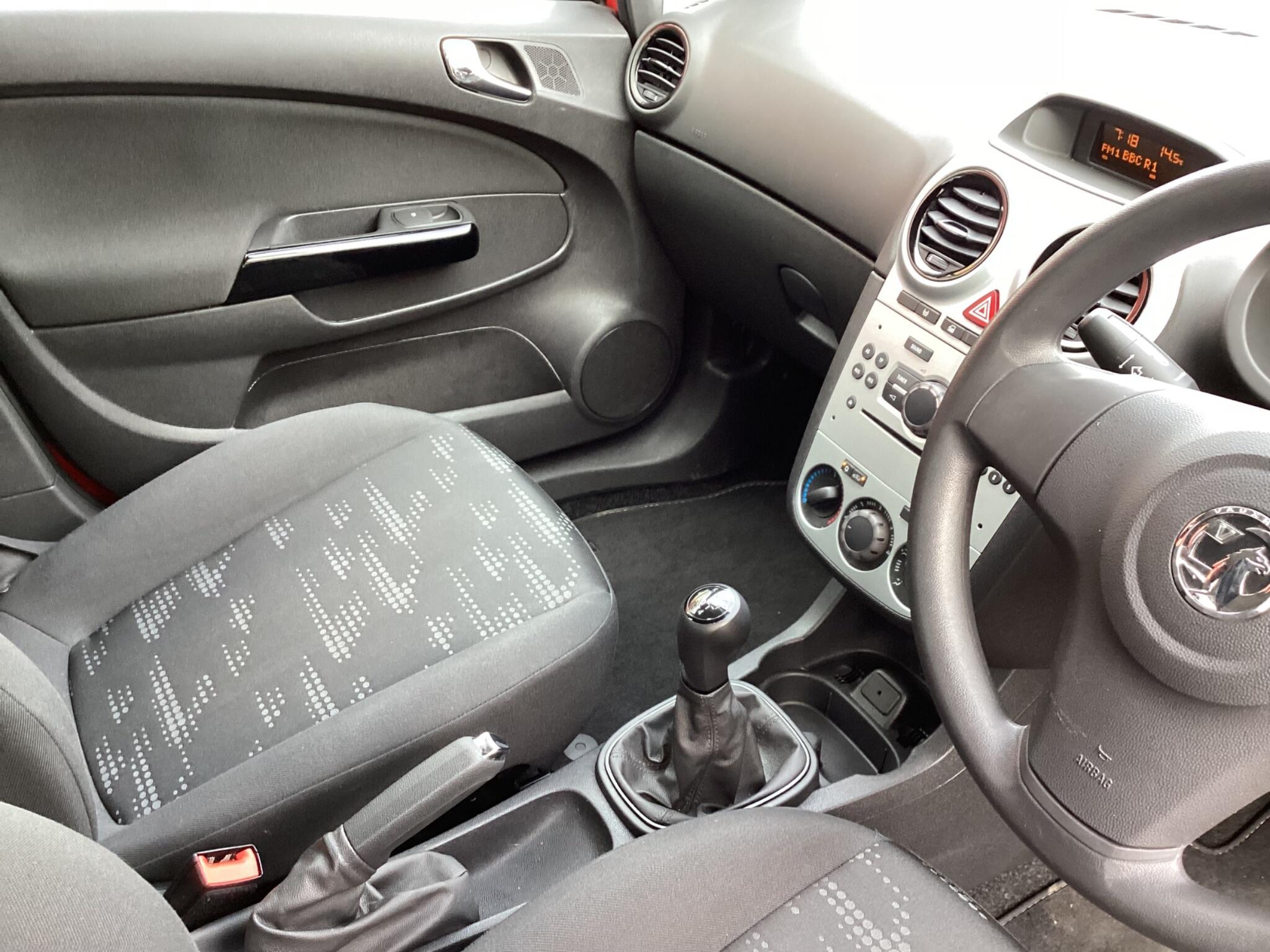 Vauxhall Corsa view 17