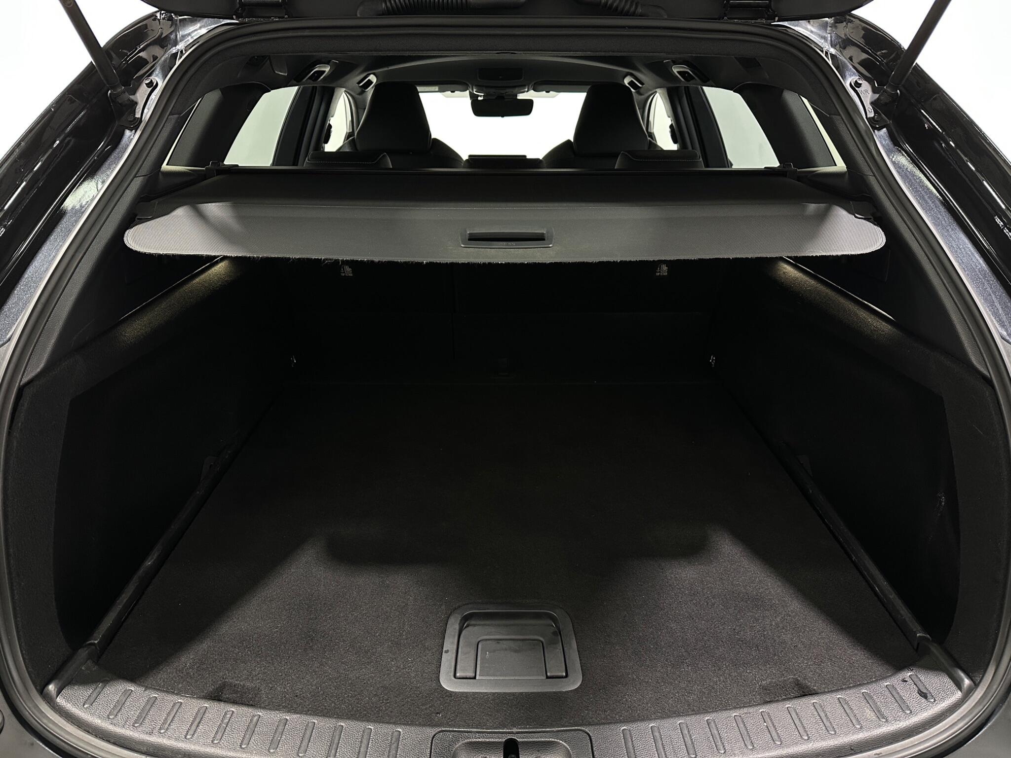 Toyota Corolla view 47