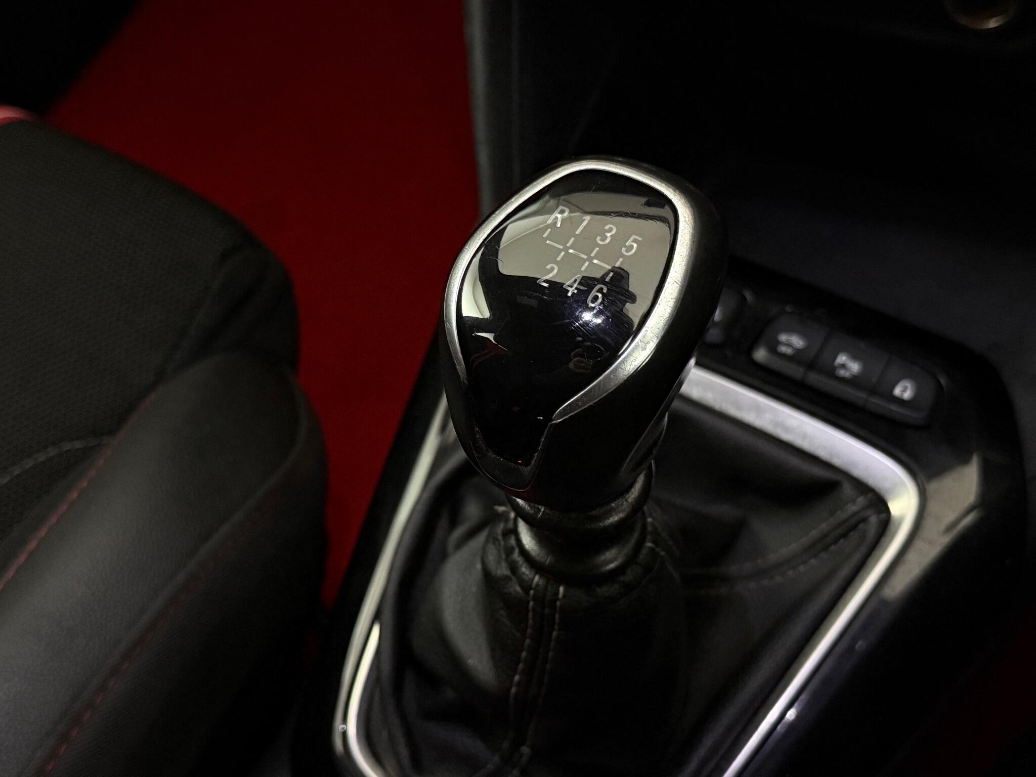 Vauxhall Corsa view 25
