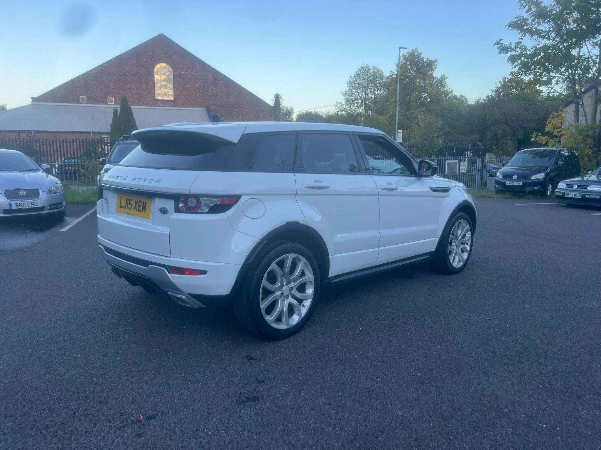 2015 Land Rover Range Rover Evoque 2.2 SD4 Dynamic Auto 4WD Euro 5 (s/s) 5dr • 75,570 miles image 7