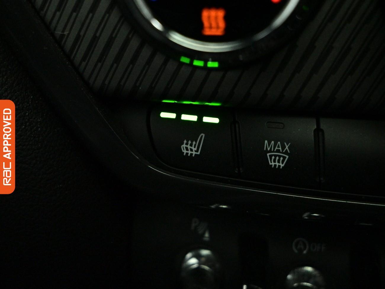 MINI Countryman view 19