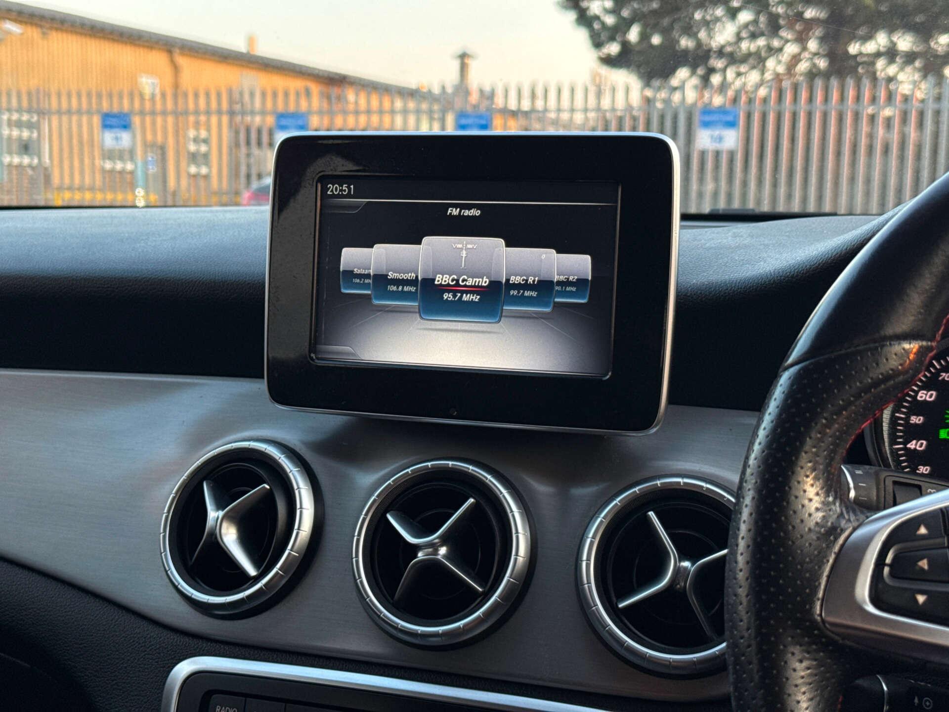 Mercedes-Benz Cla view 65