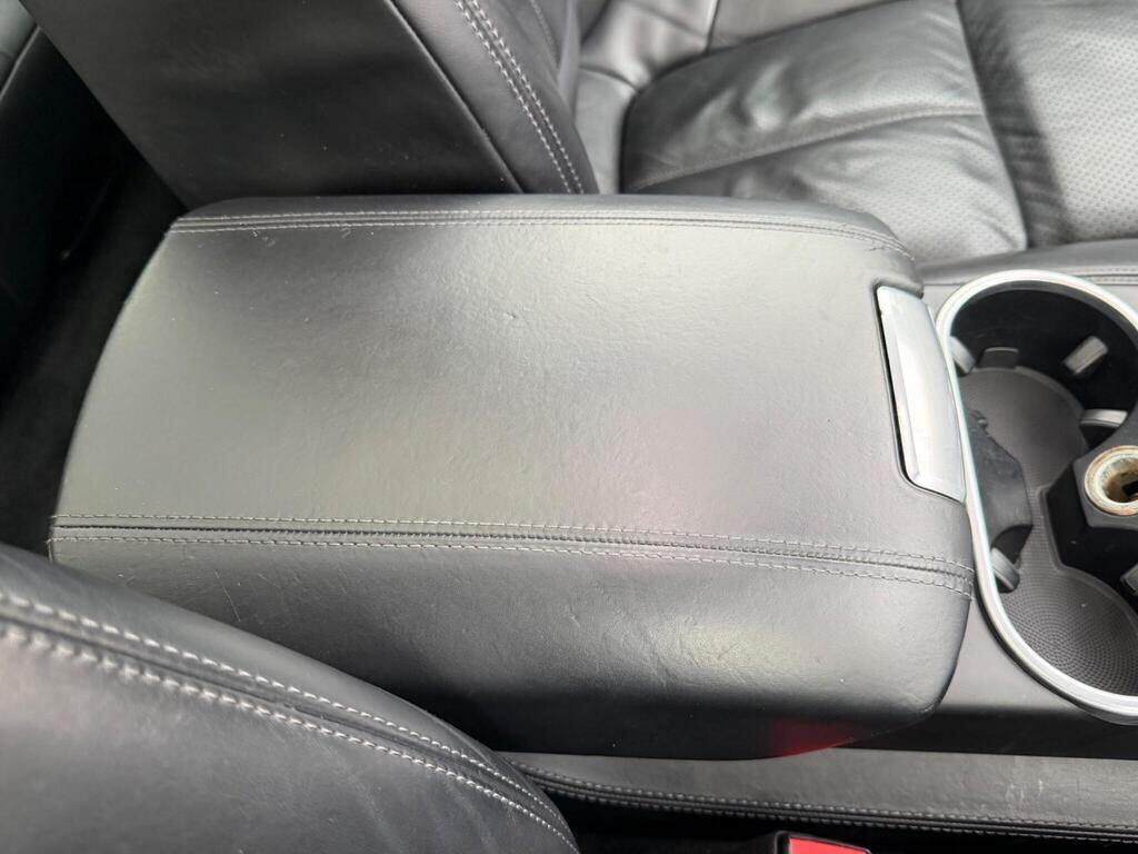 Porsche Cayenne view 45