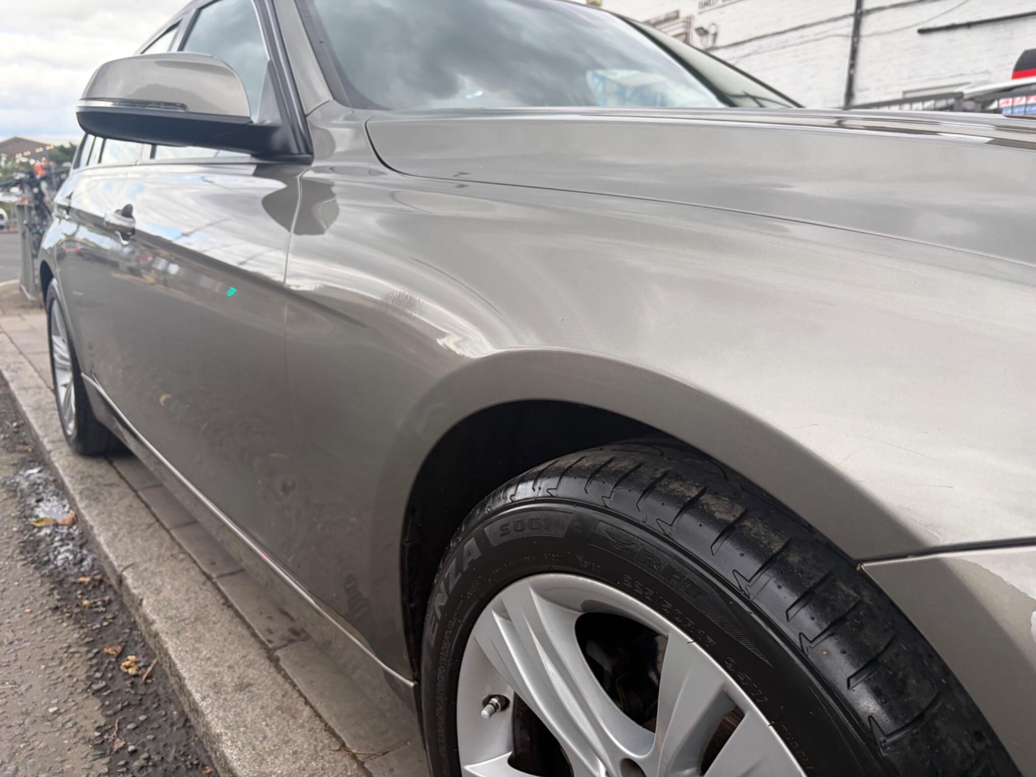 BMW 3 Series view 20