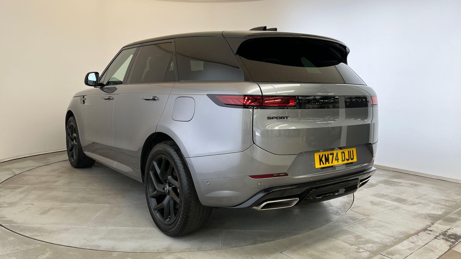 Land Rover Range Rover Sport view 31