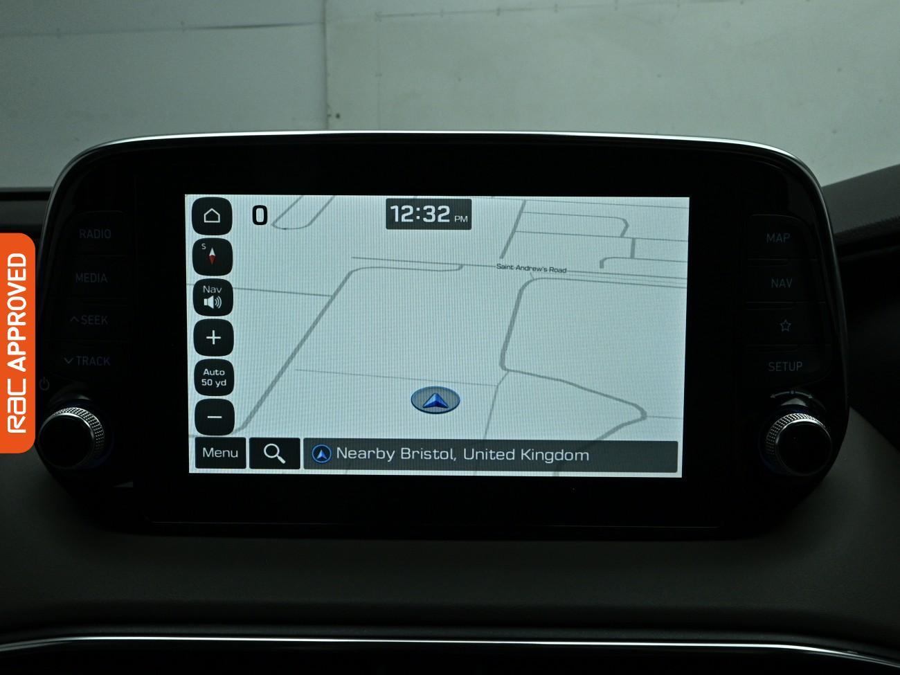 Hyundai Santa FE view 15