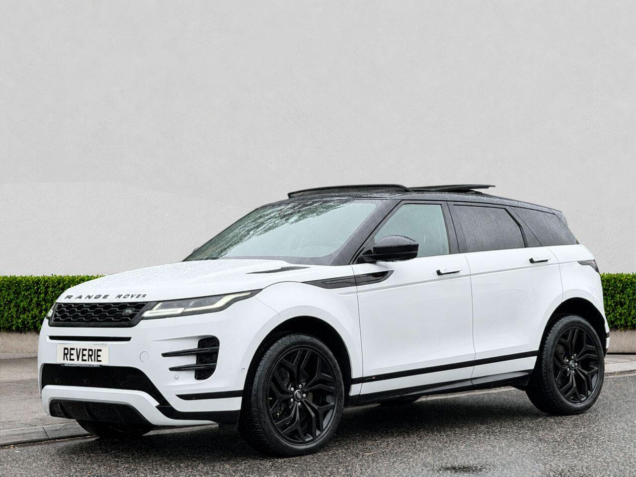 Land Rover Range Rover Evoque view 3