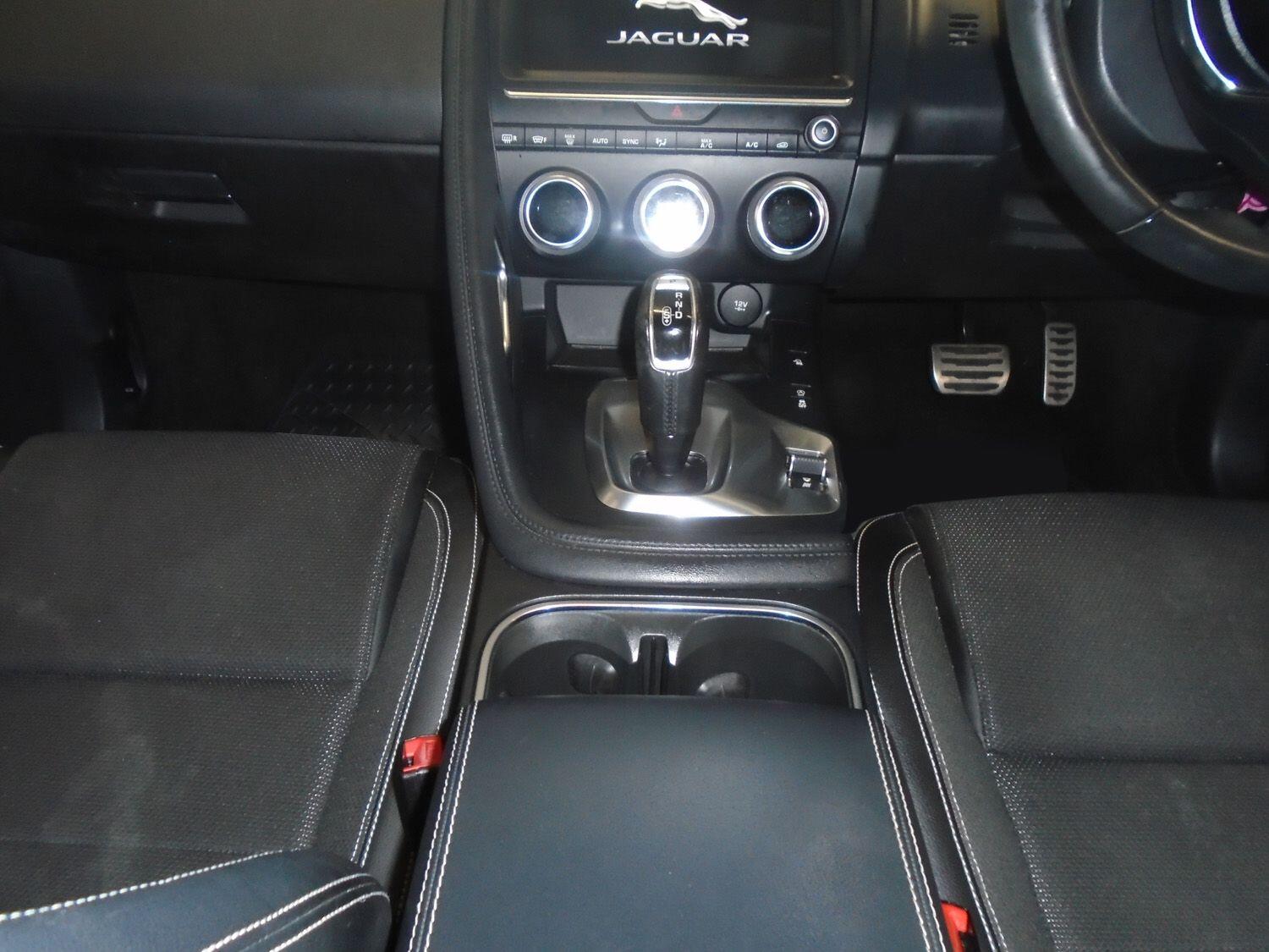 Vauxhall Grandland view 10