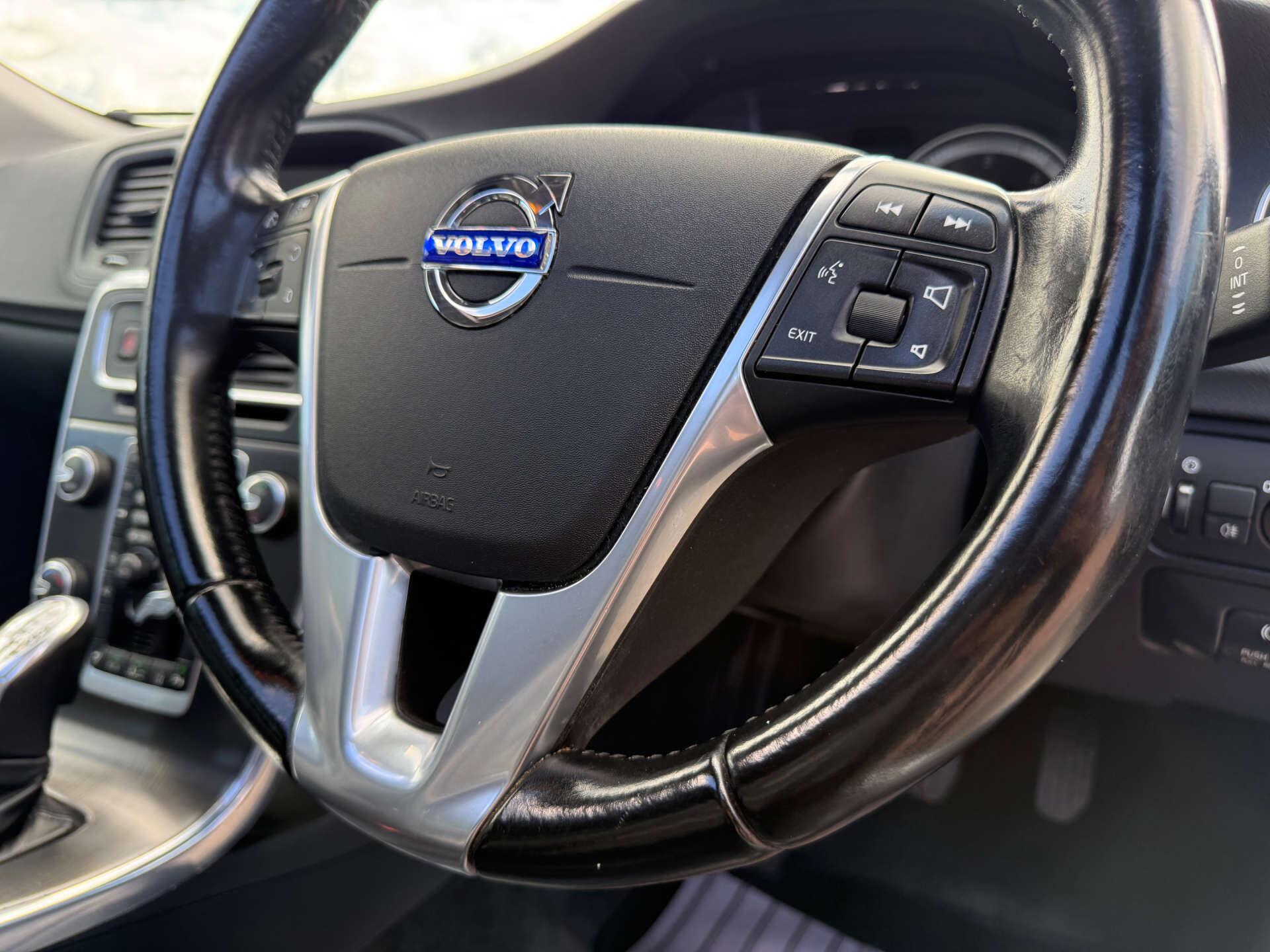 Volvo V60 view 39