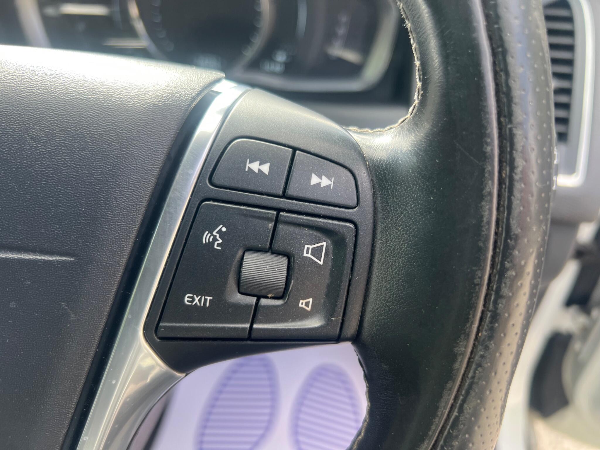 Volvo XC60 view 17