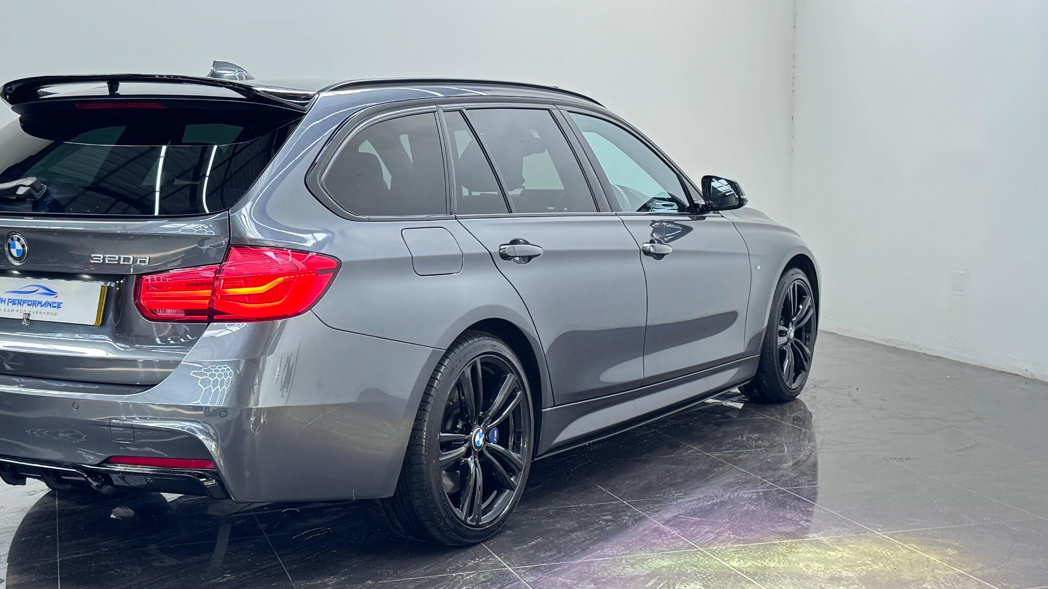BMW 3 Series view 51