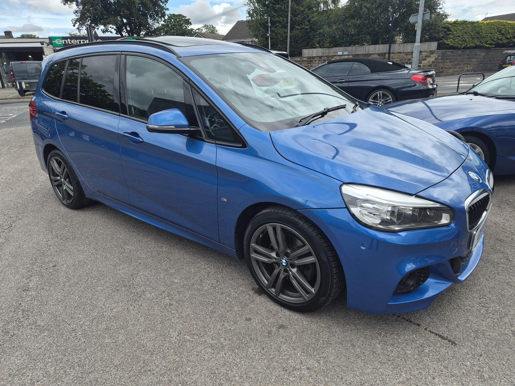 BMW 2 Series view 9