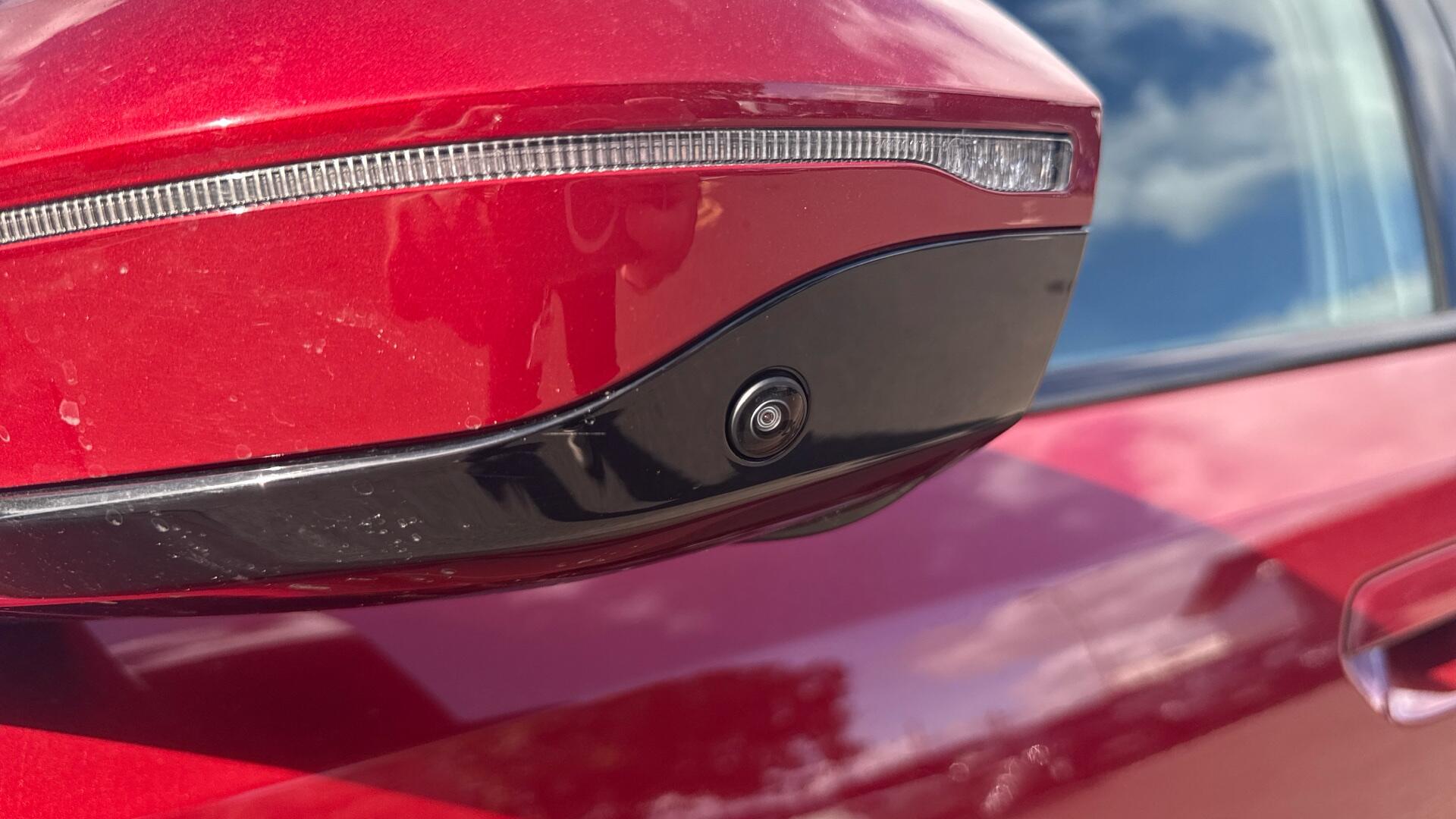 BMW i5 view 35