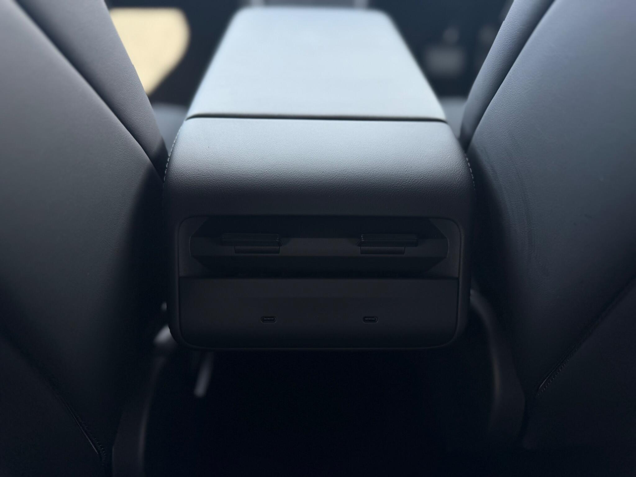 Tesla Model Y view 60