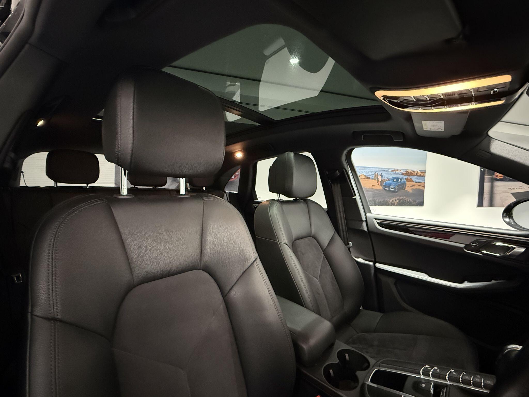 Porsche Macan view 69