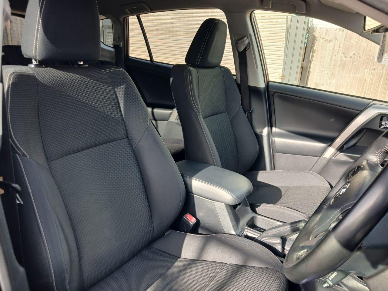 Toyota Rav4 view 39