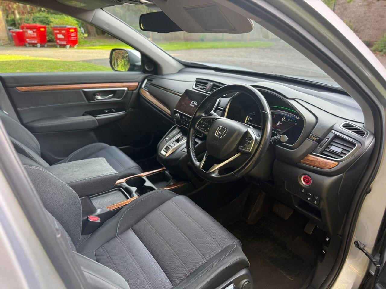 Honda CR-V view 2
