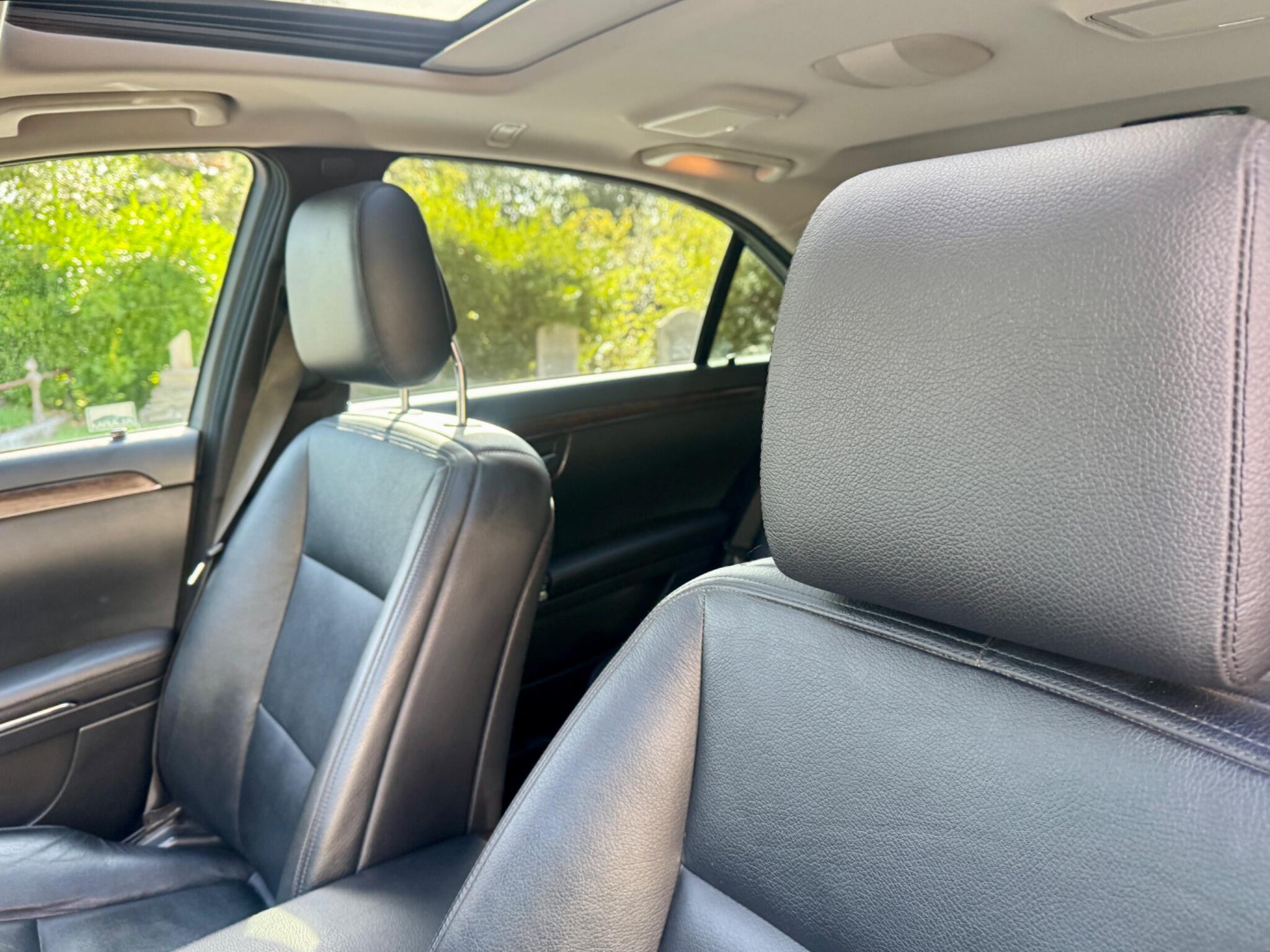 Mercedes-Benz S-Class view 76
