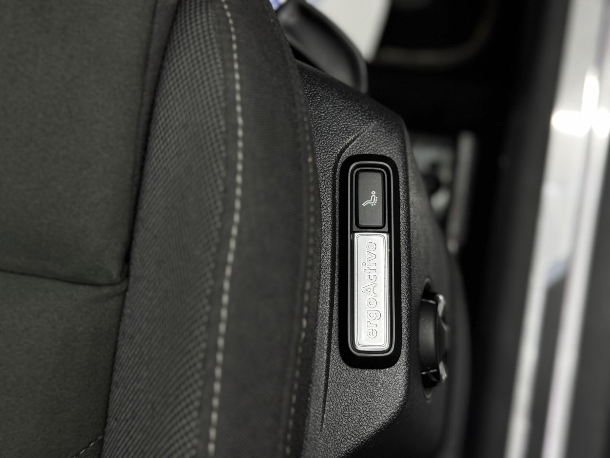 Volkswagen Tiguan Allspace view 45