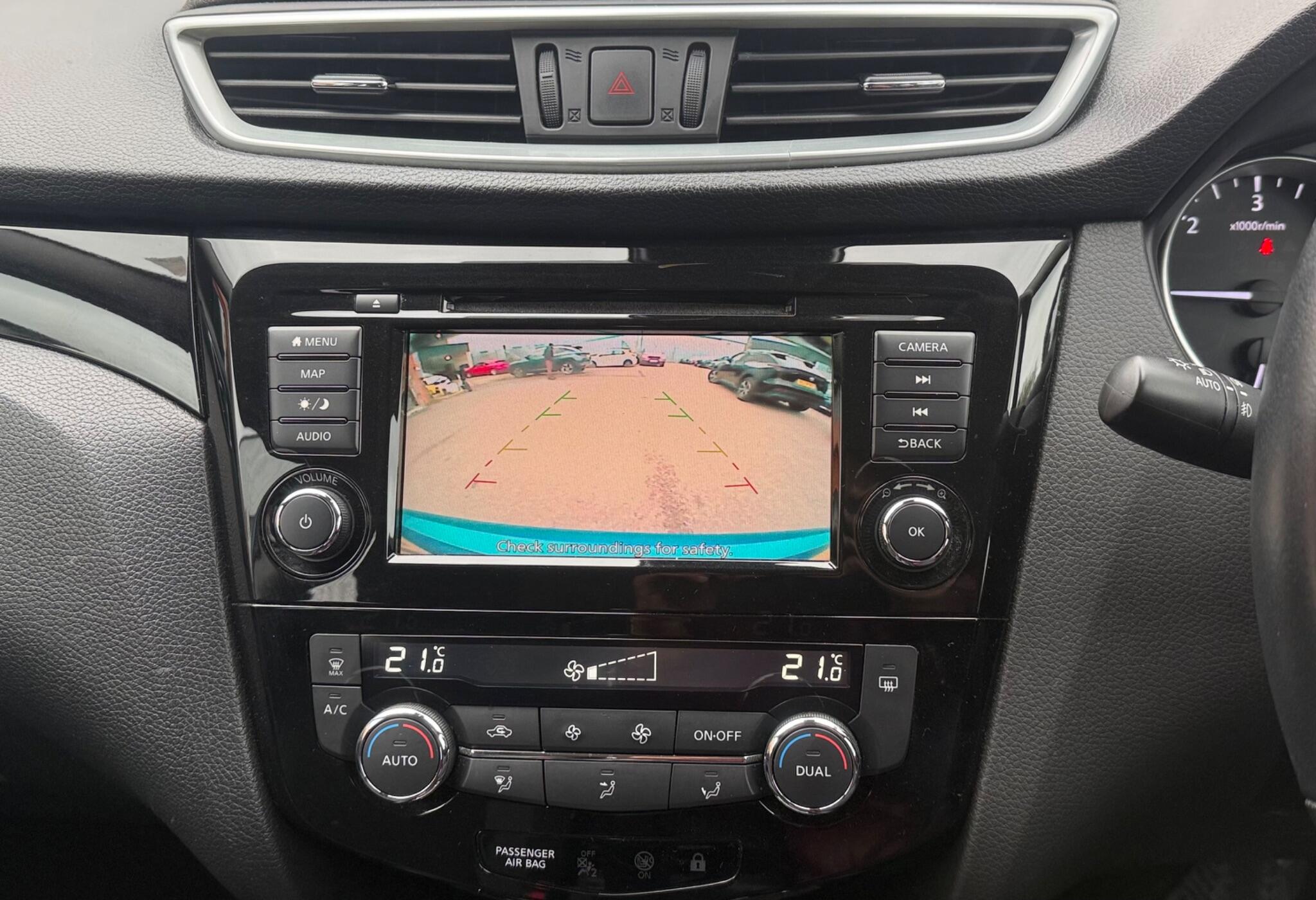 Nissan Qashqai view 17