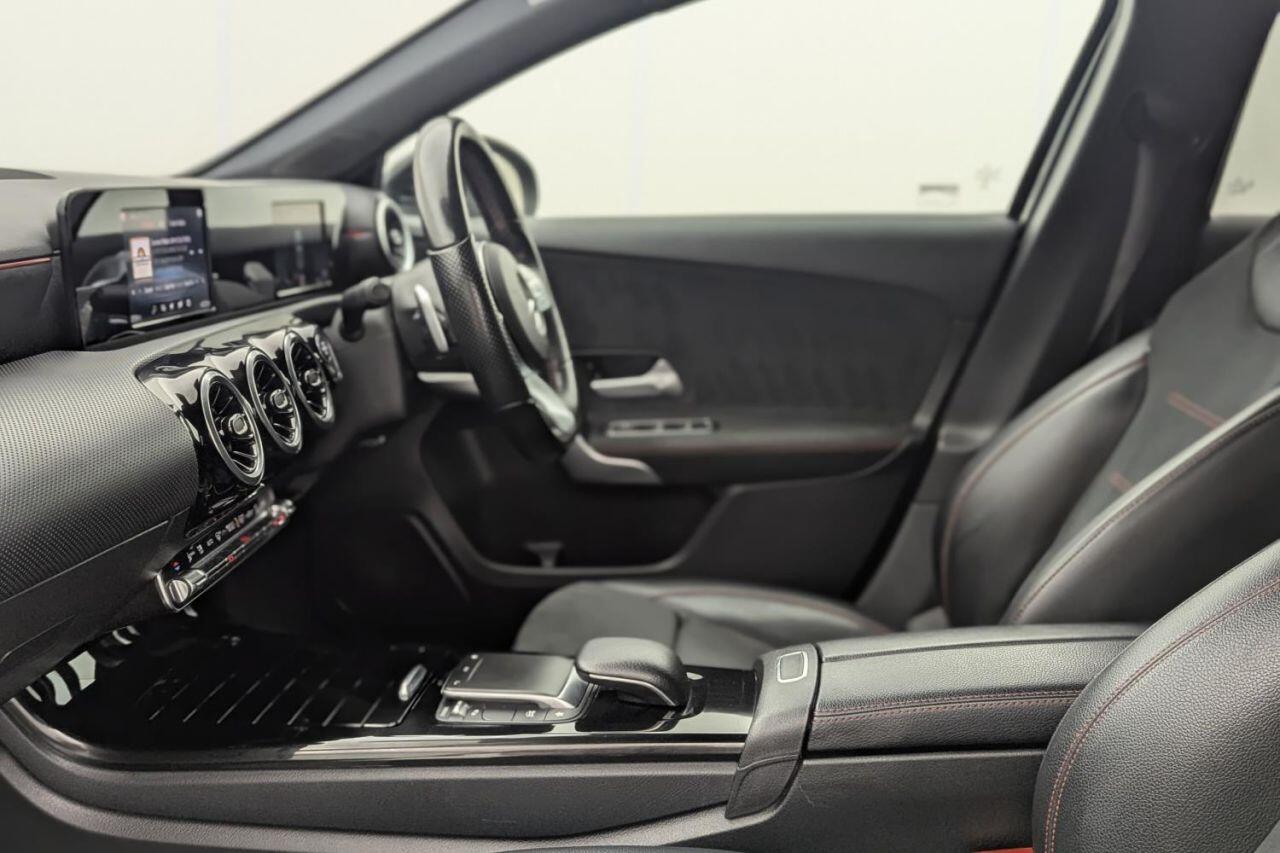 Mercedes-Benz A-Class view 24