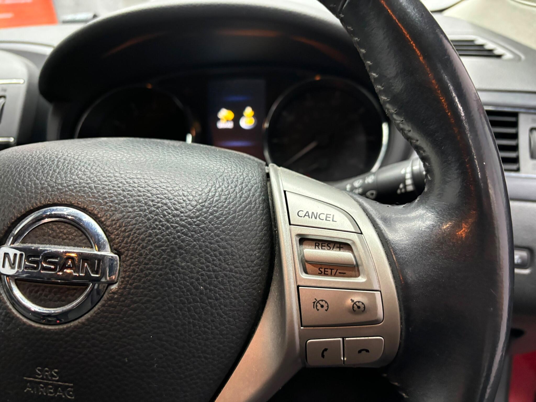 Nissan Pulsar view 15