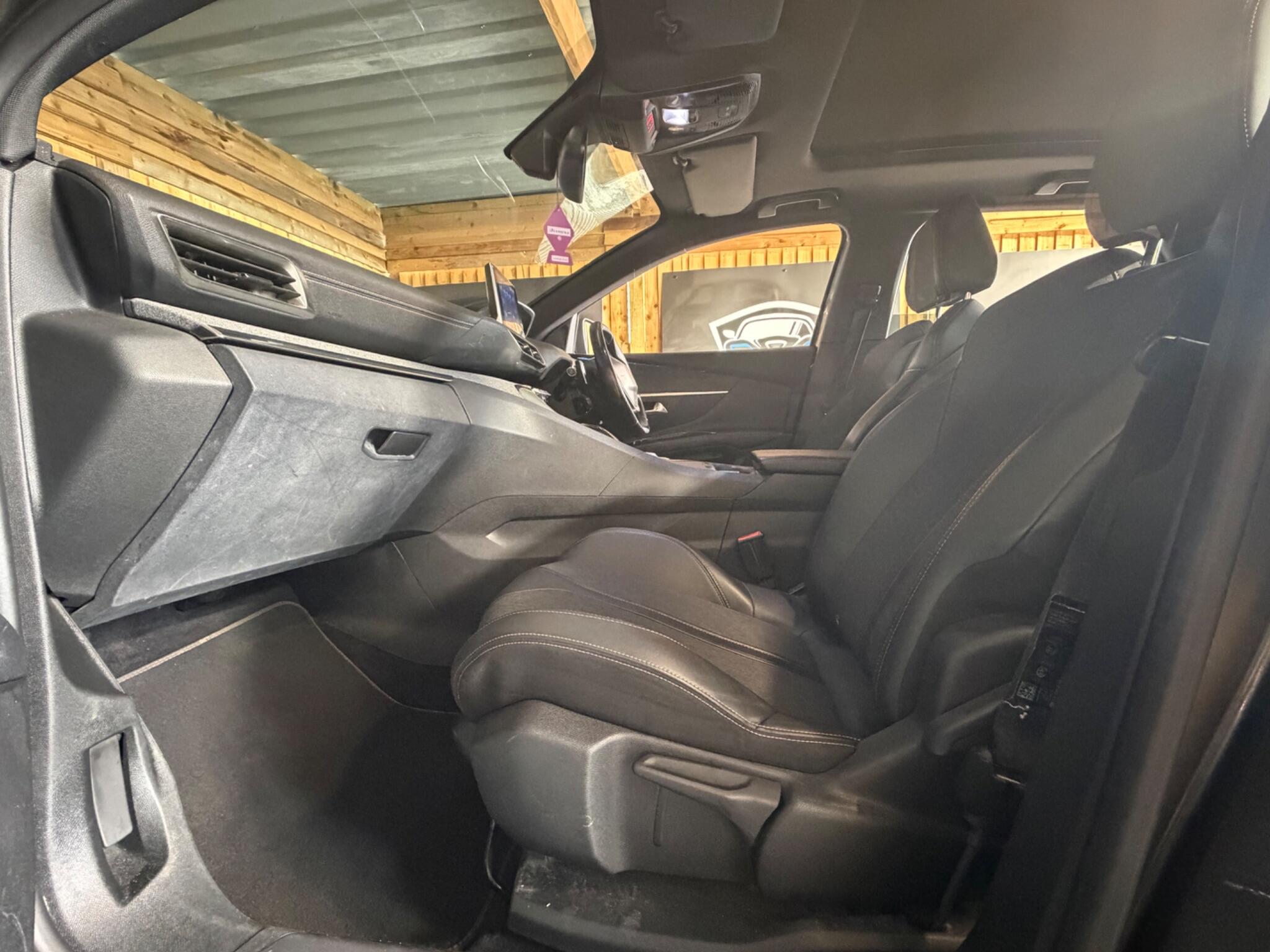 Peugeot 3008 view 38