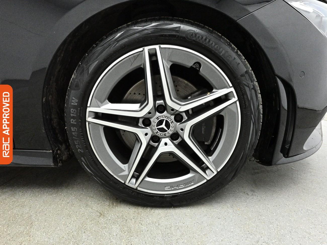 Mercedes-Benz CLA view 27