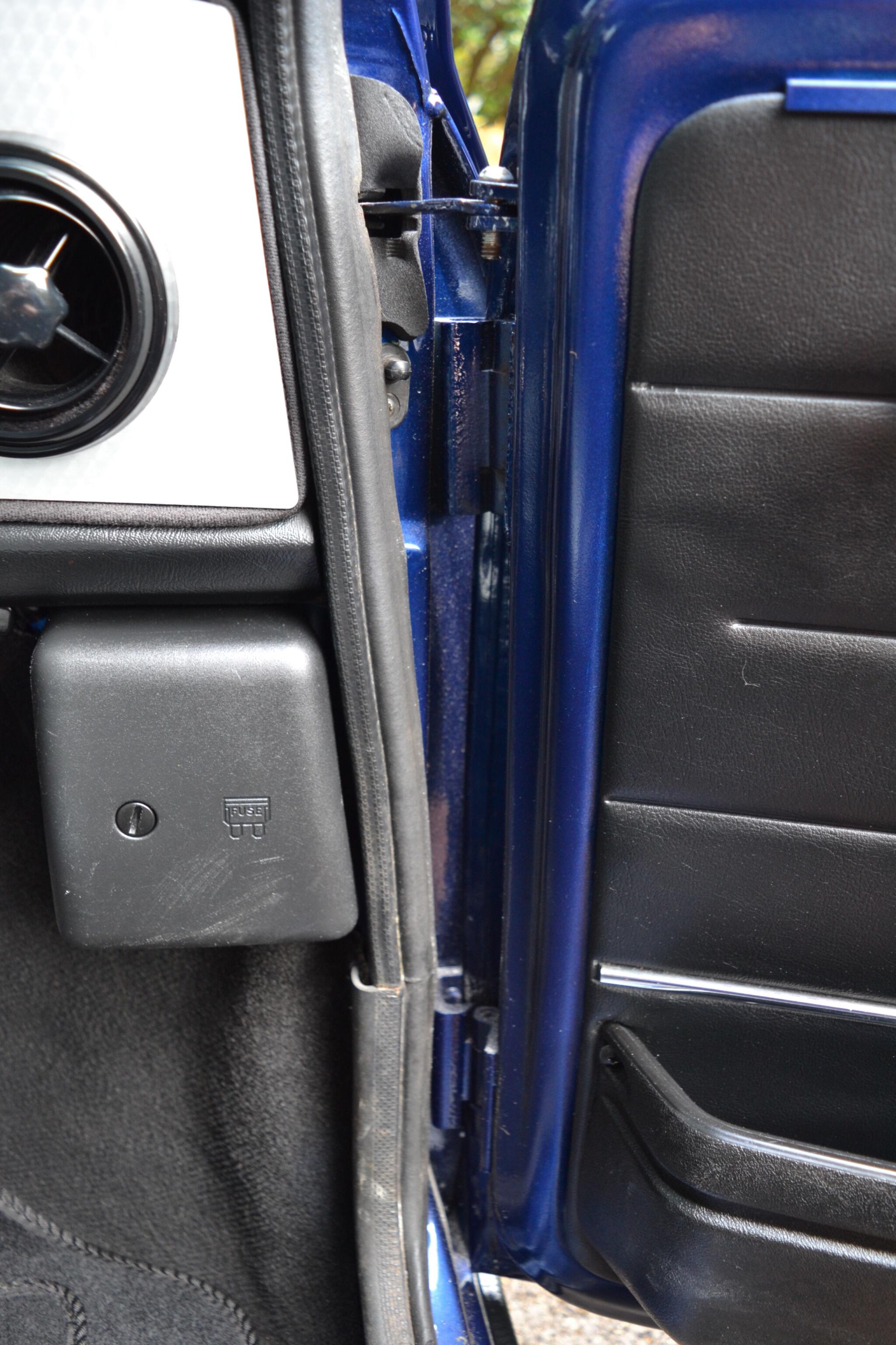 Rover Mini view 32