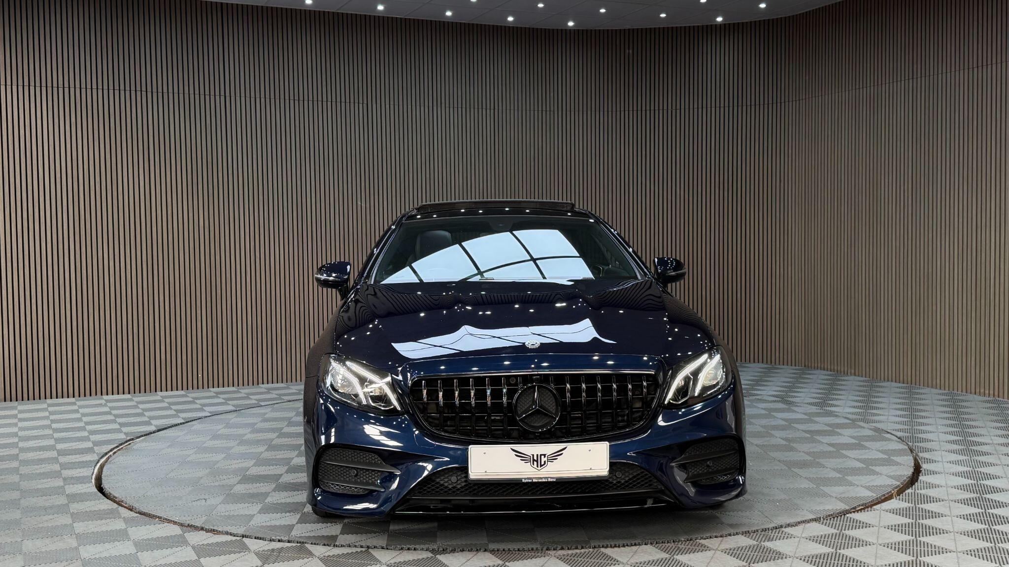 Mercedes-Benz E-Class view 32