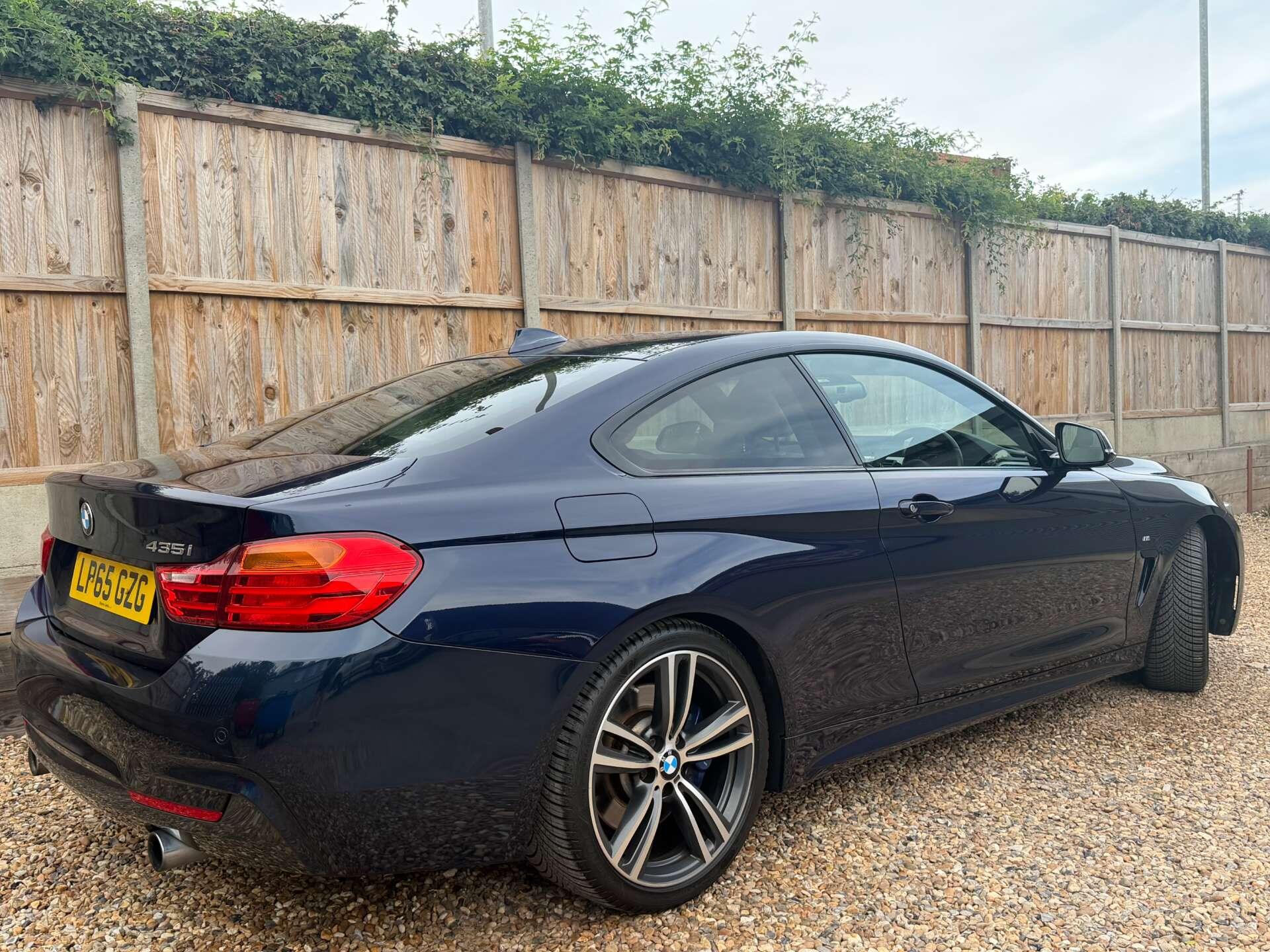 BMW 4 Series view 14