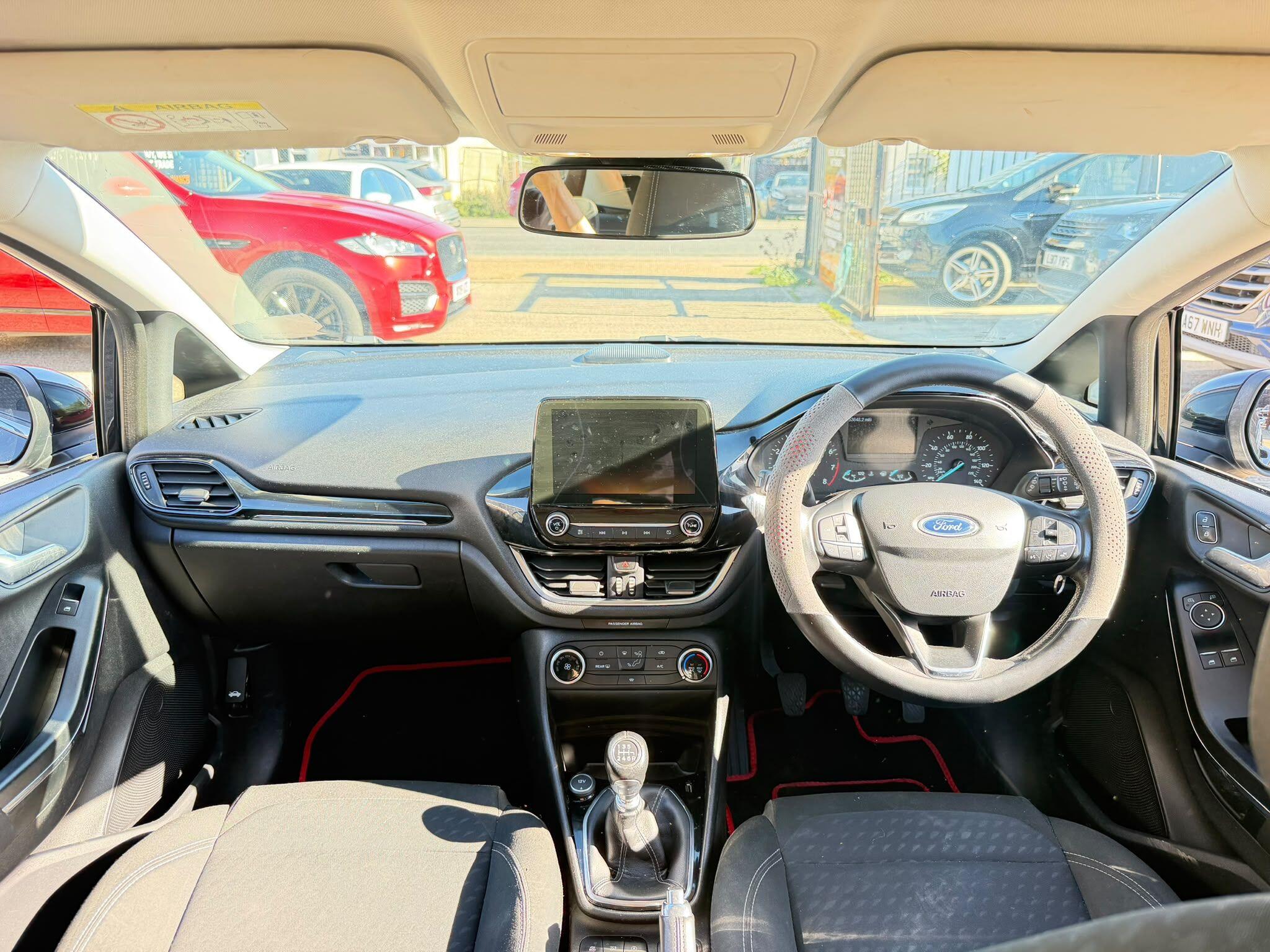 Ford Fiesta view 21