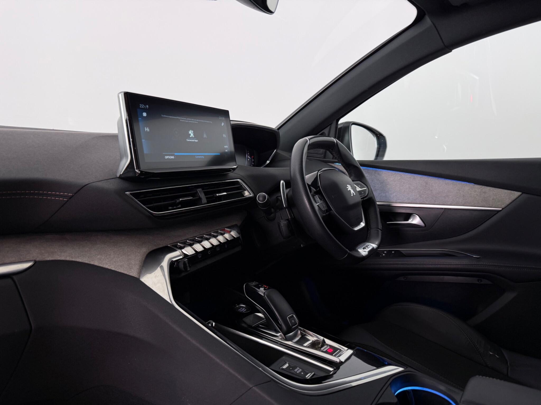 Peugeot 5008 view 4