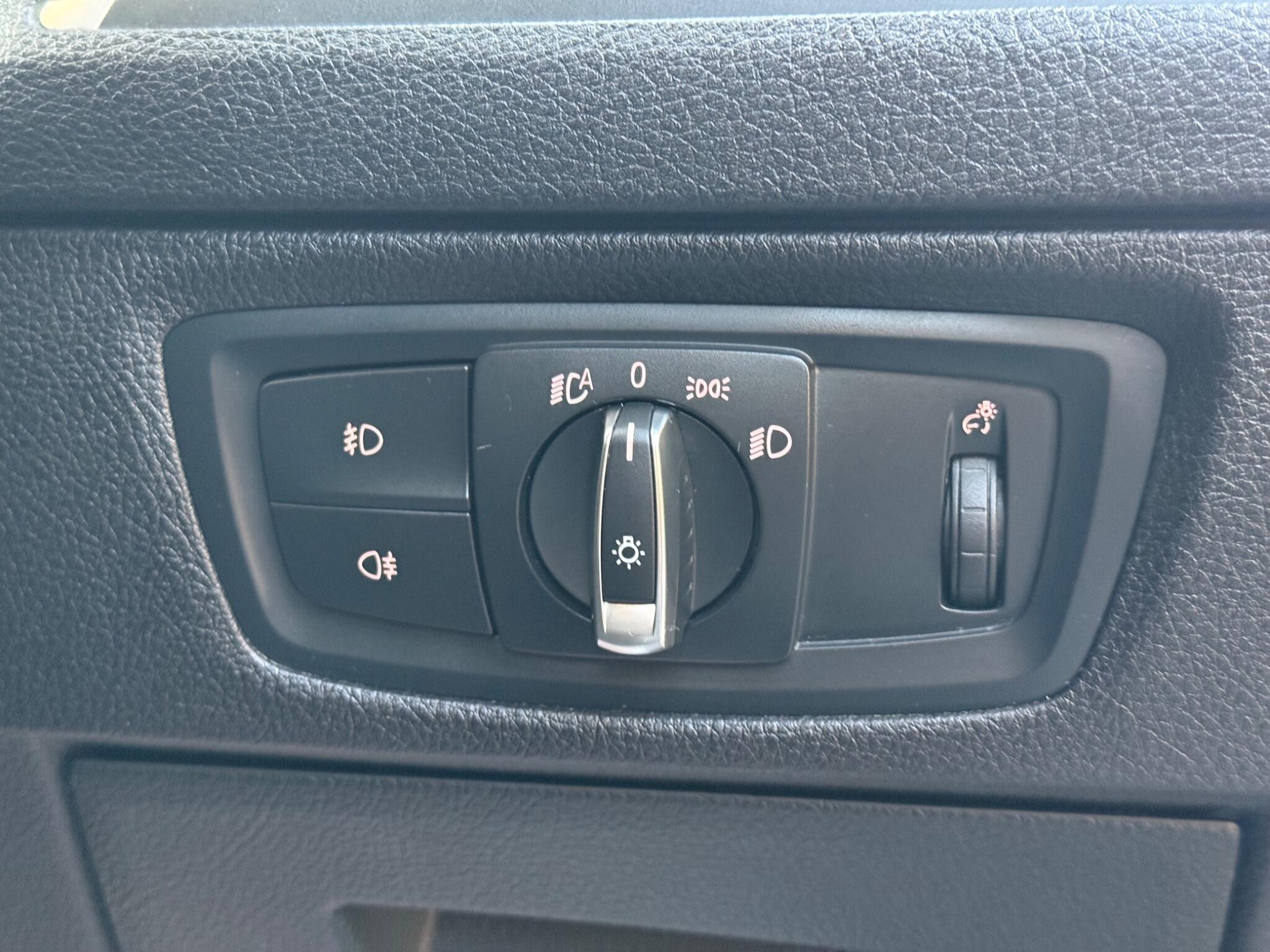 BMW 2 Series view 30