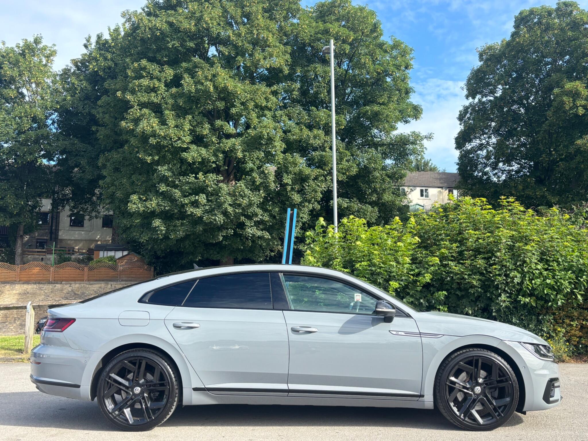 Volkswagen Arteon view 4