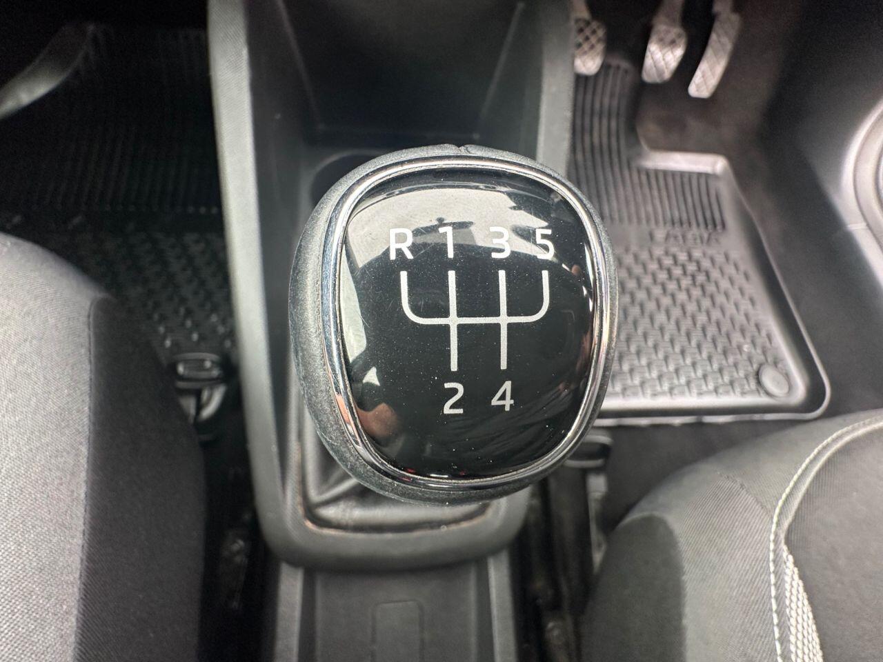 Skoda Fabia view 61