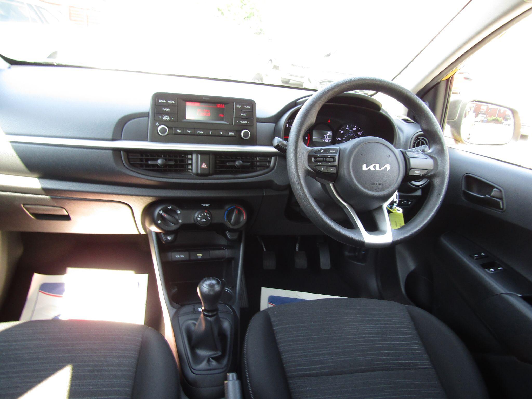 Kia Picanto view 10