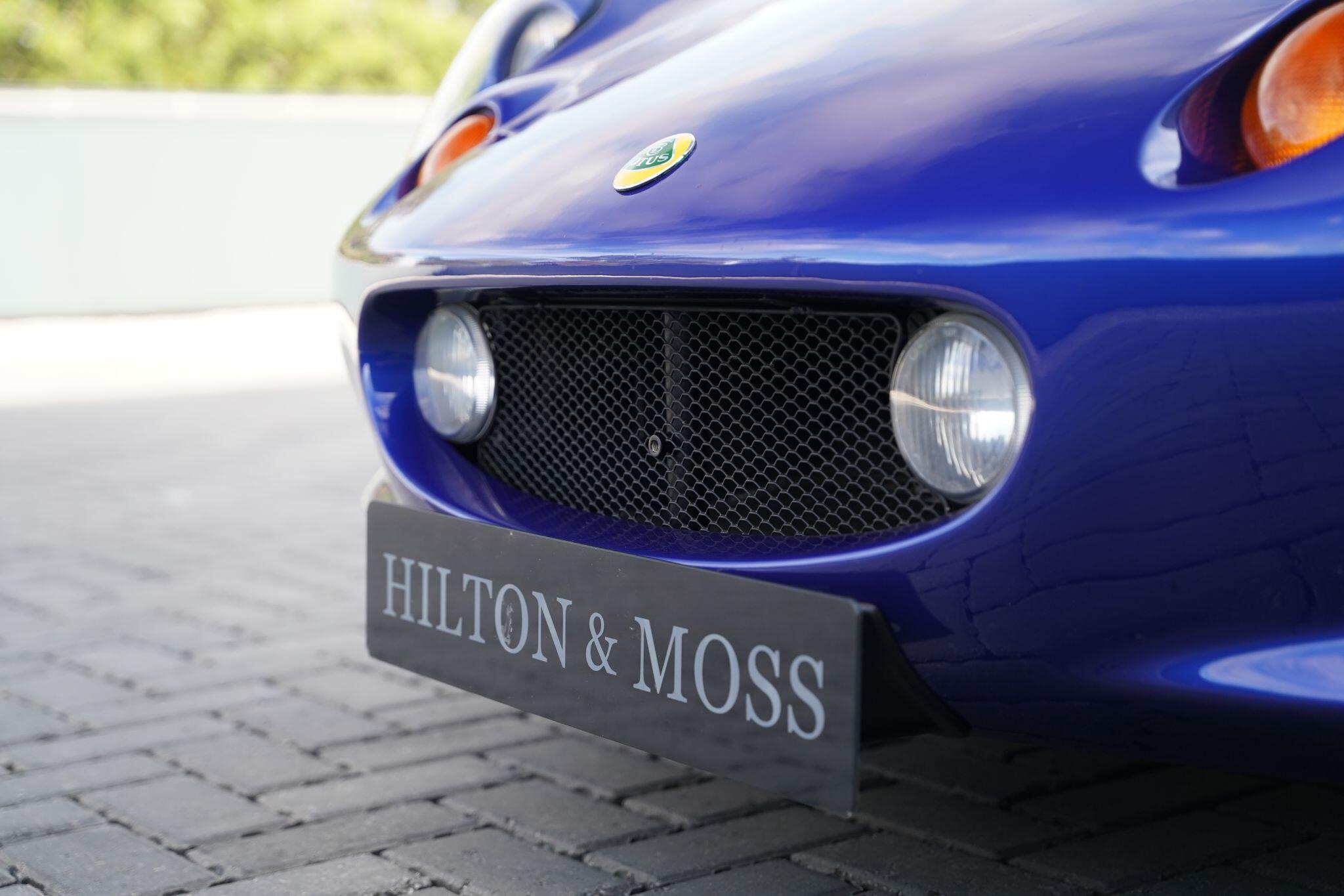 Lotus Elise view 30
