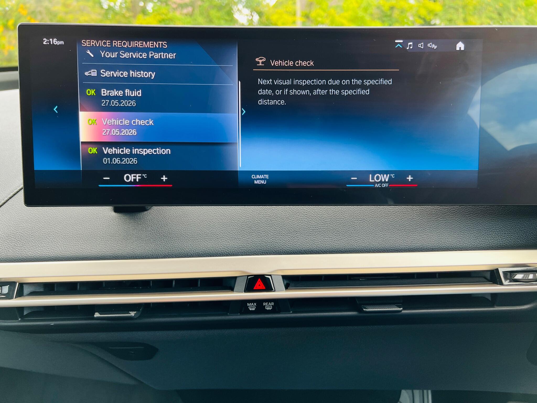 2022 BMW iX 40 76.6kWh M Sport Auto xDrive 5dr • 23,495 miles image 58