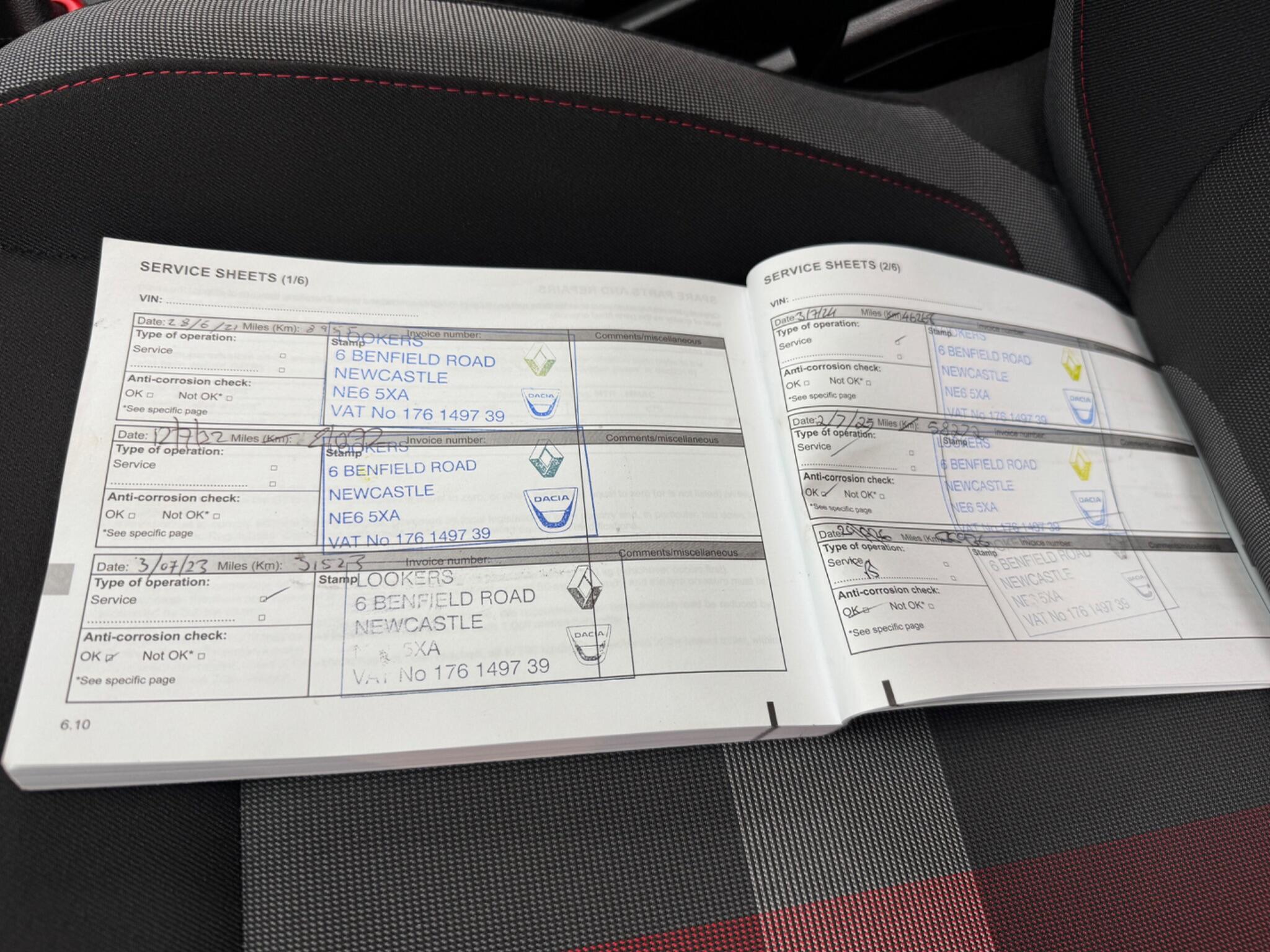 Dacia Duster view 32