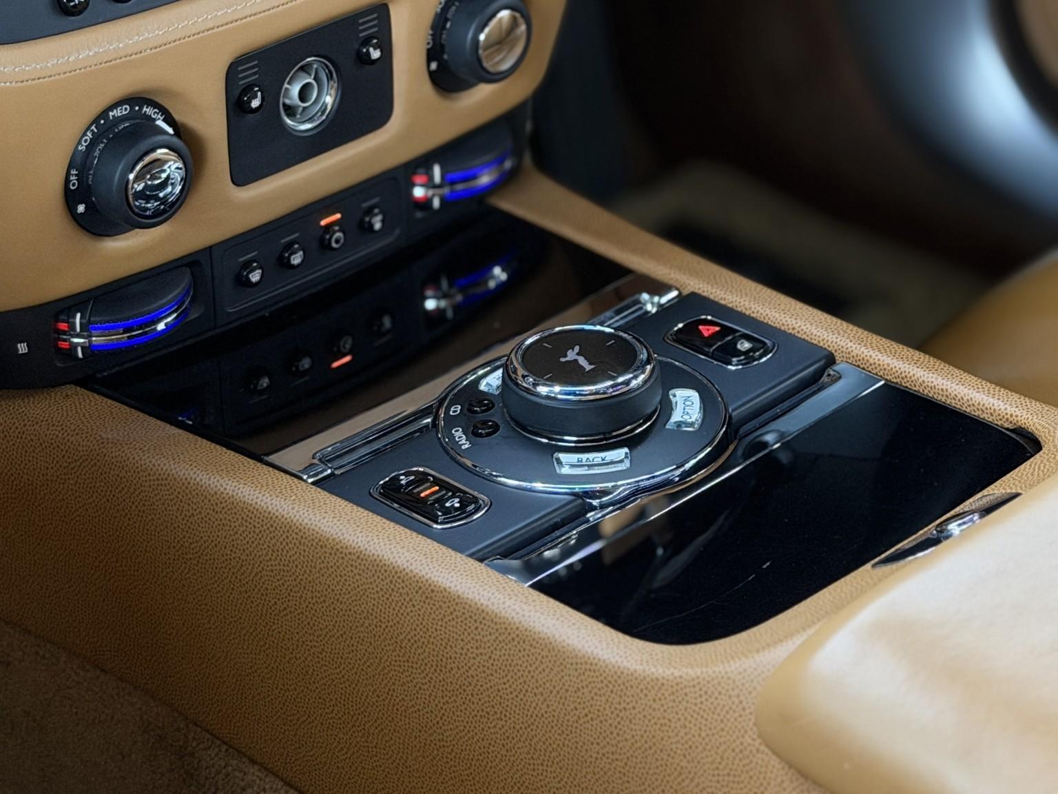 Rolls-Royce Wraith view 47